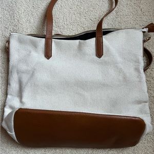 Canvas tot